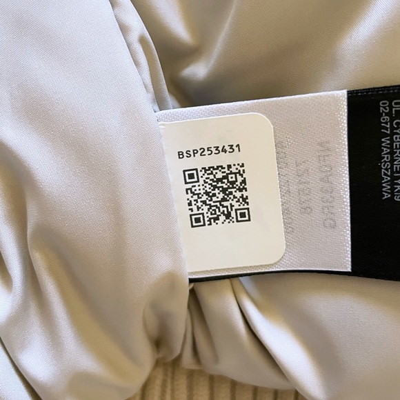 The North Face Men’s Gotham III Waterproof Jacket - Picture 9 of 10